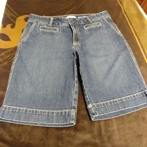 Old navy shorts in great worn maybe 2 times
